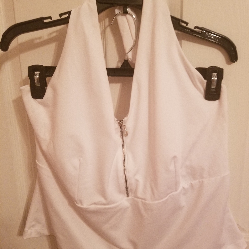 Halter top
